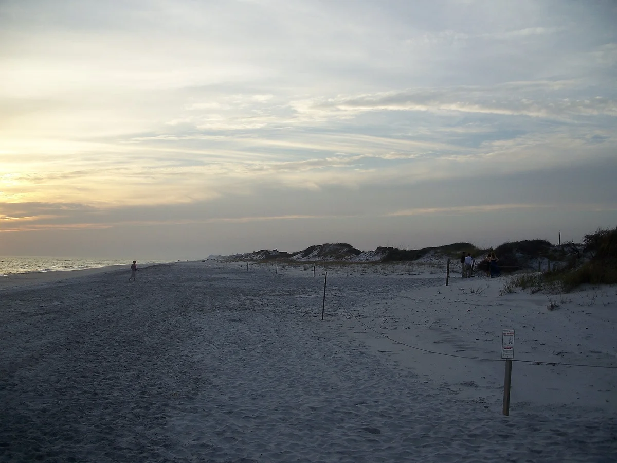 A place brief for one port day or coastal town